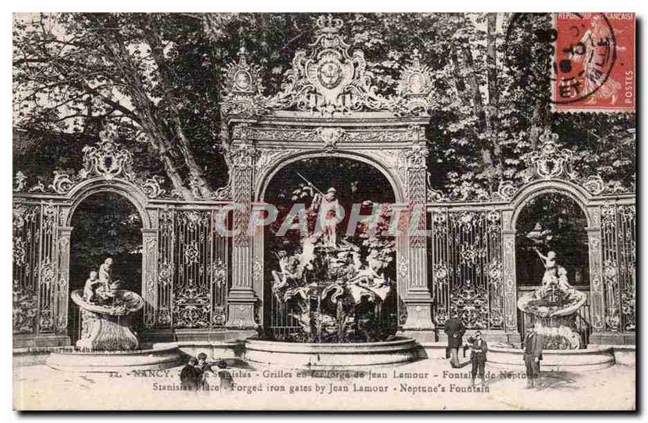 Nancy CPA Place Stanislas Grille en fer forge de Jean Lamour Fontaine de Neptune