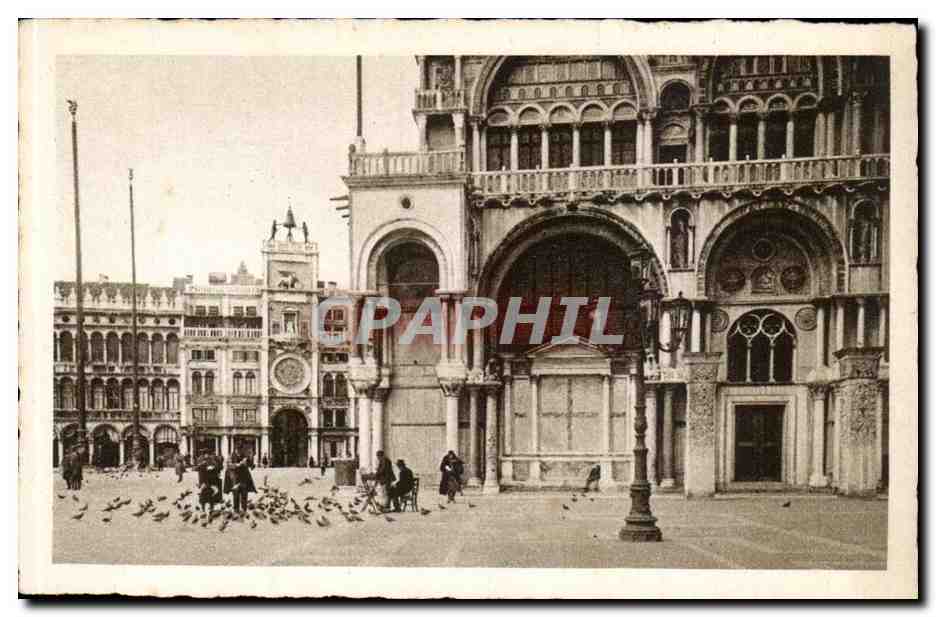 CPA Italie Italie Venezia Torre dell Orologio dalla Piazetta