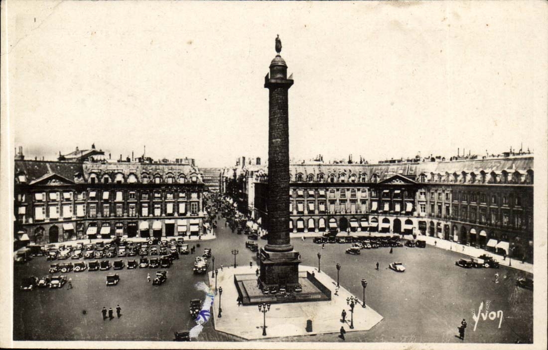 CPM Paris place et colonne Vendome