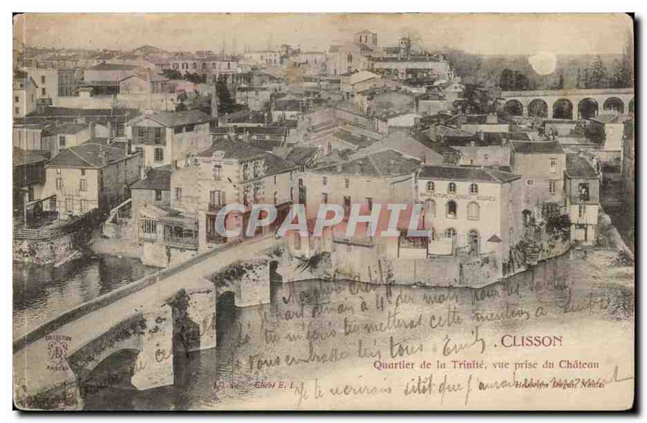 CPA Clisson Quartier de la Trinite vue prise du chateau