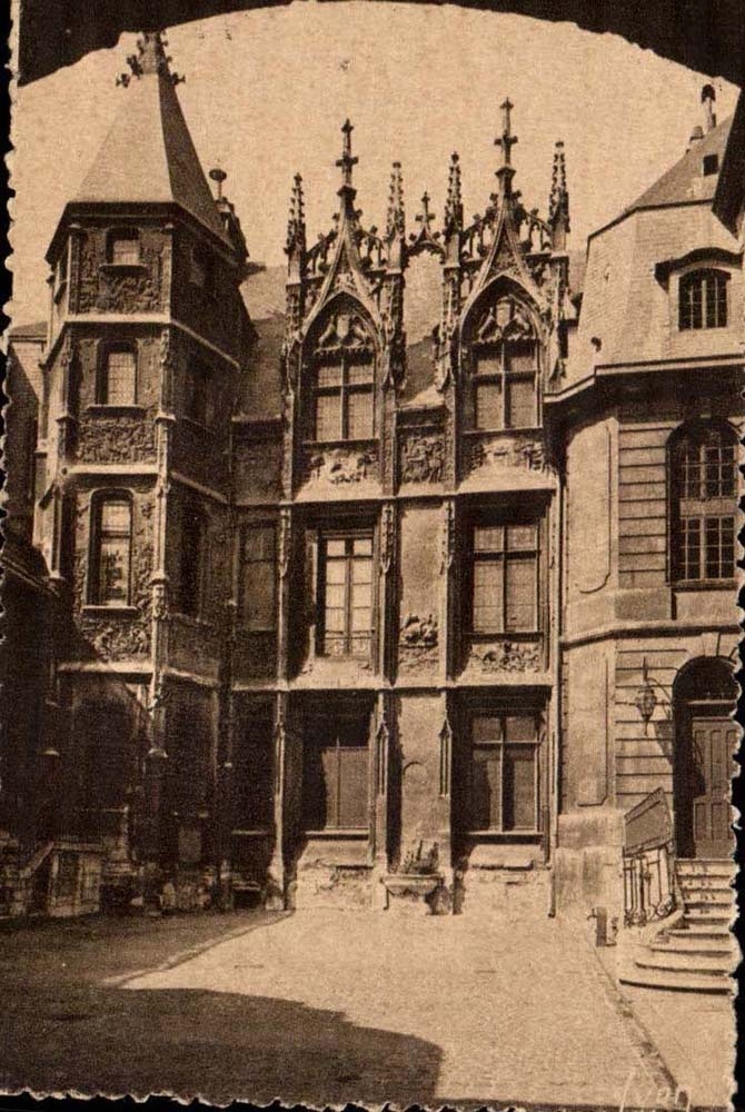 Rouen CPA Hotel du Bourgtheroulde (15eme)