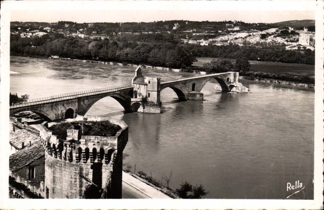 Avignon - Le Pont Saint Benedict et la Tour - CPA 