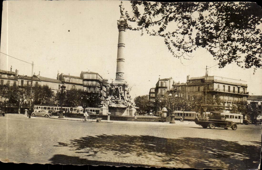 Marseille - Place Constellane et fontaine Cantini - CPA 