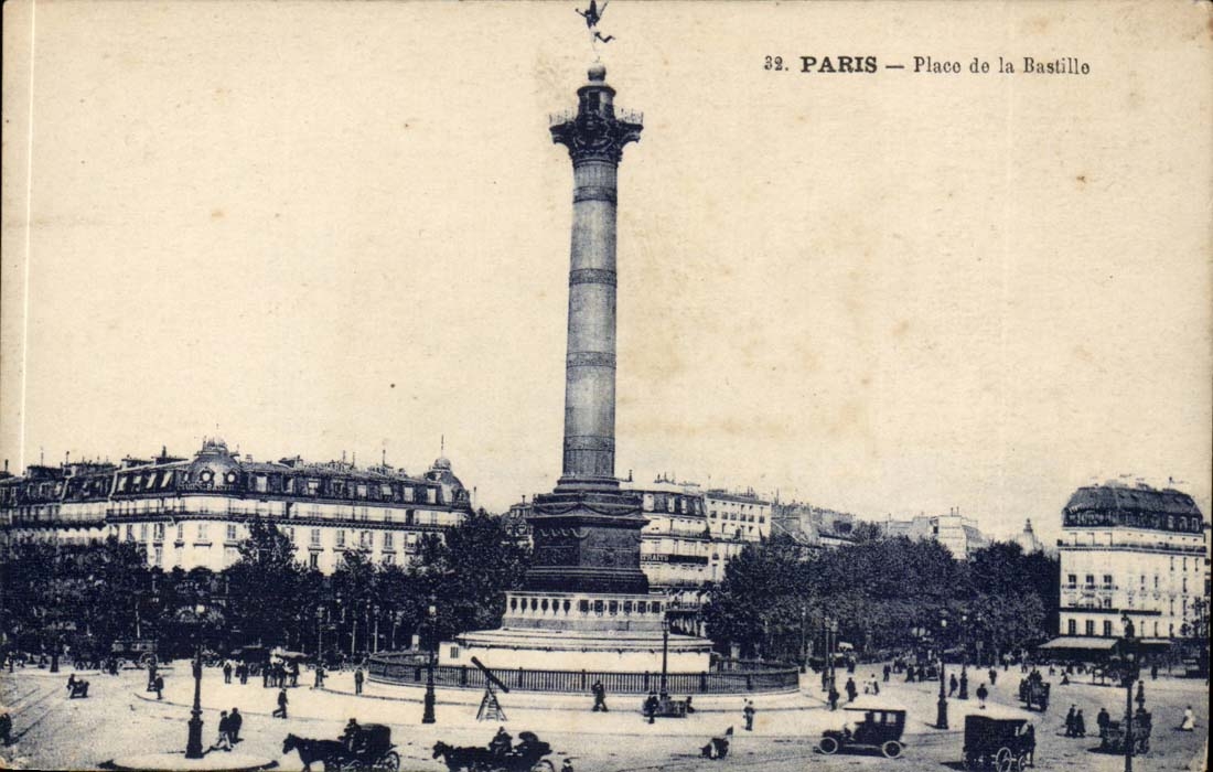 Paris CPA Place de la Bastille