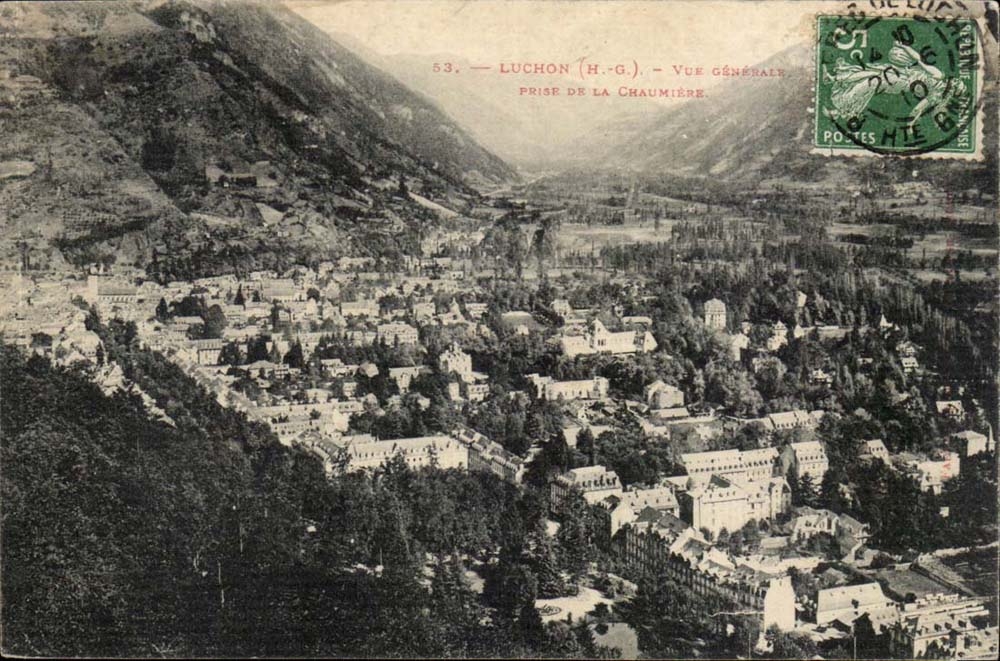 Luchon CPA Vue generale prise de la Chaumiere