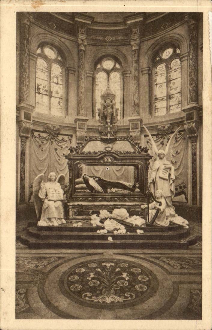 CPA Chasse et chapelle de Sainte Therese de l'enfant Jesus 