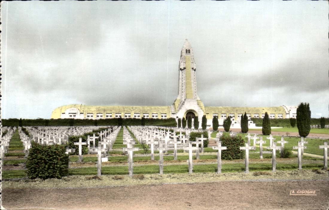 Ossuaire de Douaumont — Cimetière National — Éditions La Gigogne