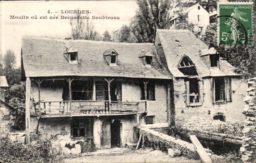 Lourdes CPA Moulin ou est nee Bernadette Soubirous
