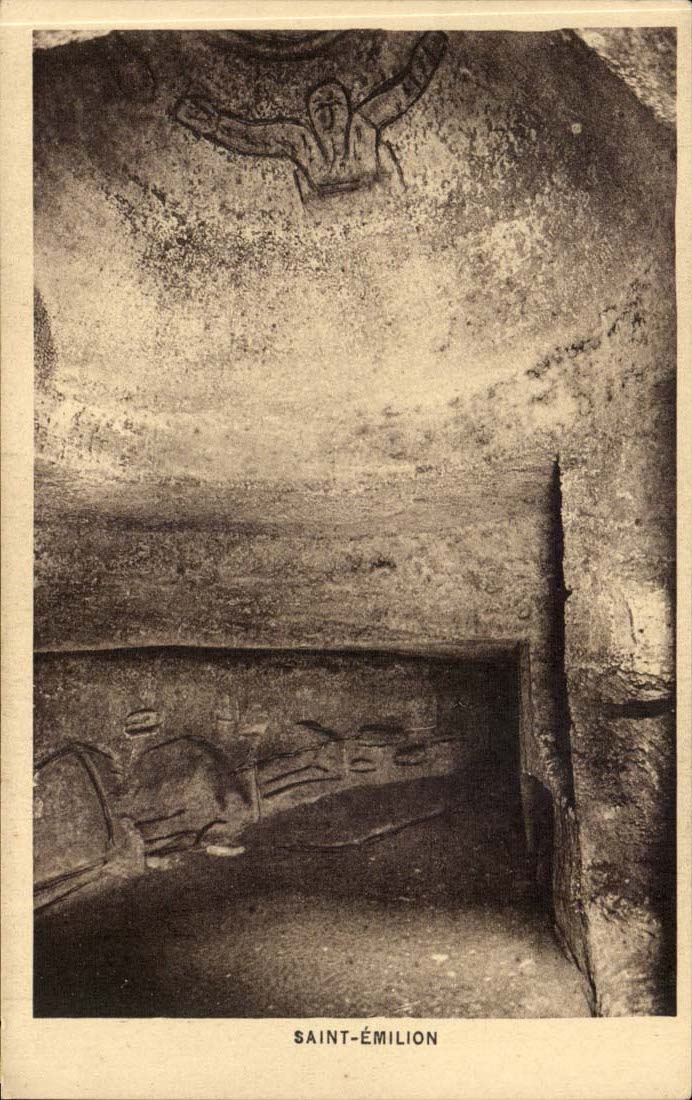 Saint EMilion CPA Les oubliettes dans les catacombes