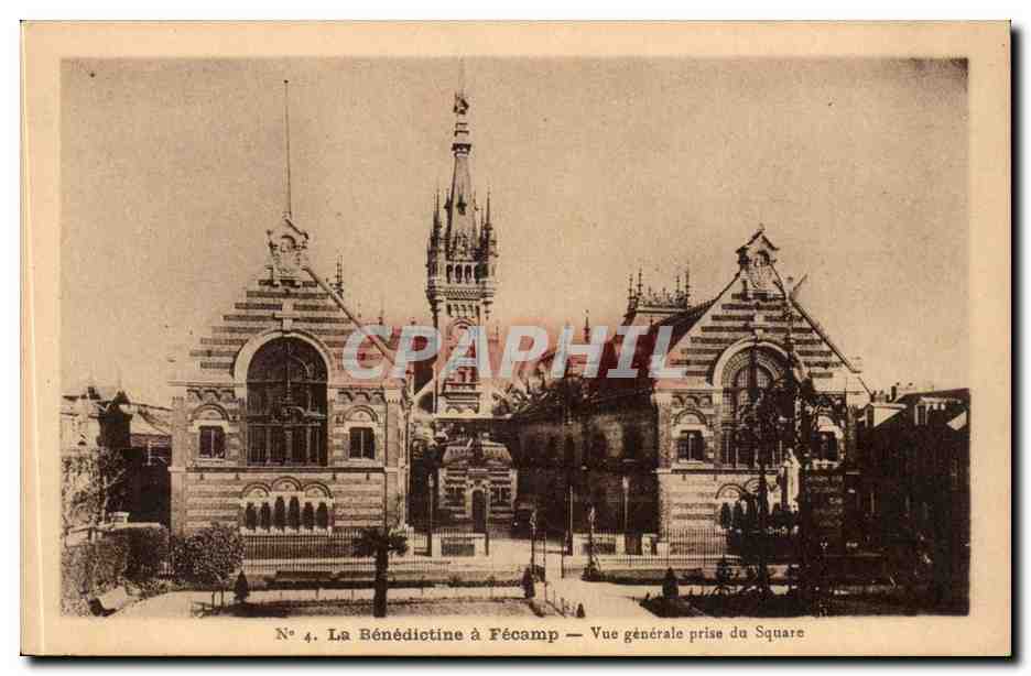 CPA La Benedictine a Fecamp Vue generale prise du square