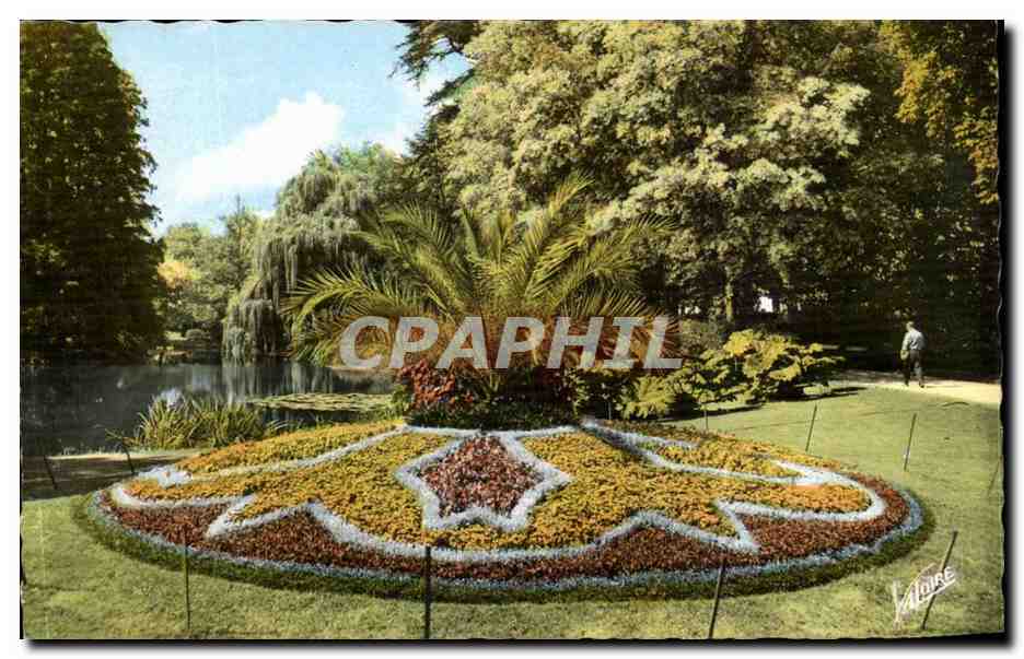 Tours CPA Massif fleuri du jardin des Prebendes d'Oe