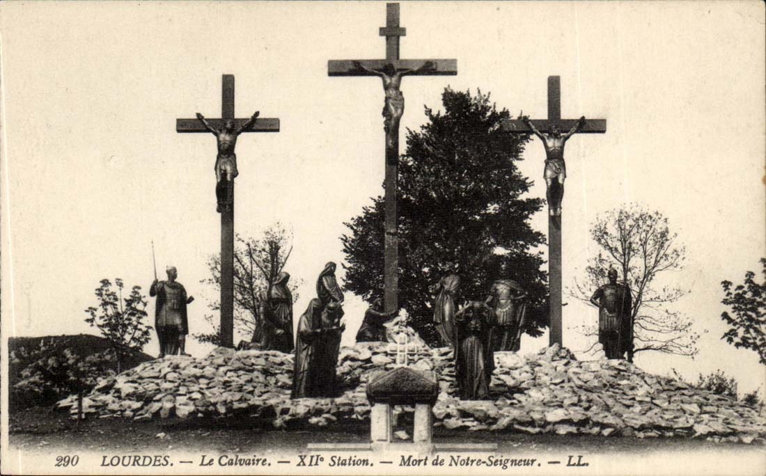 Lourdes — Le Calvaire — XIIe Station — Mort de Notre-Seigneur — LL.