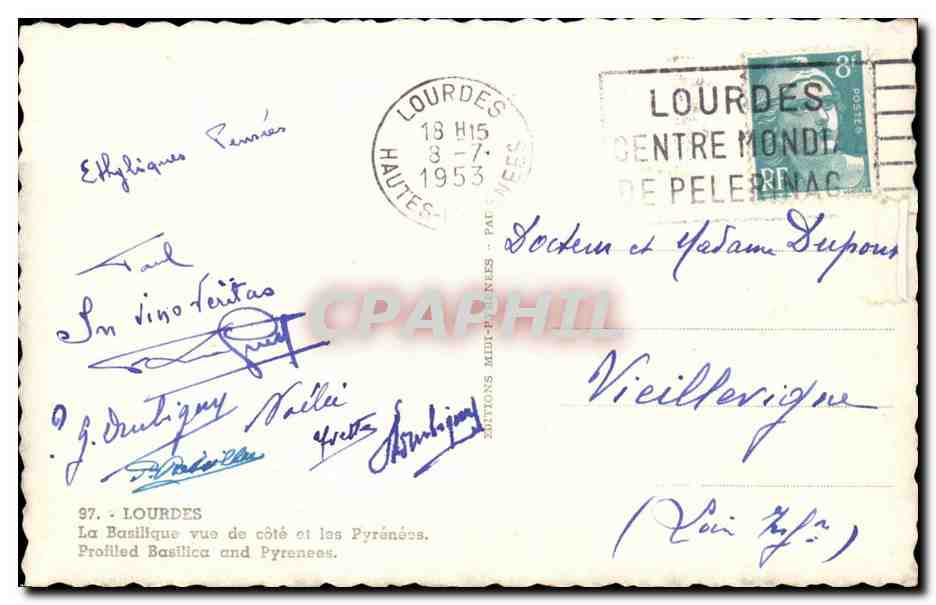 Lourdes CPA La basilique vu du cote et les Pyrenees  — Verso