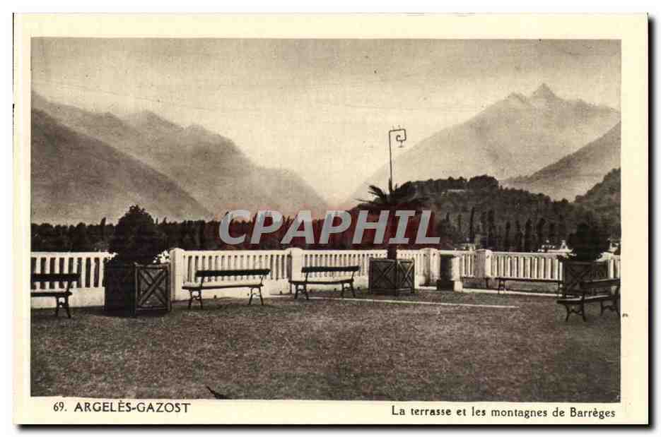 Argeles Gazost CPA La terrasse et mes montagnes de Barreges