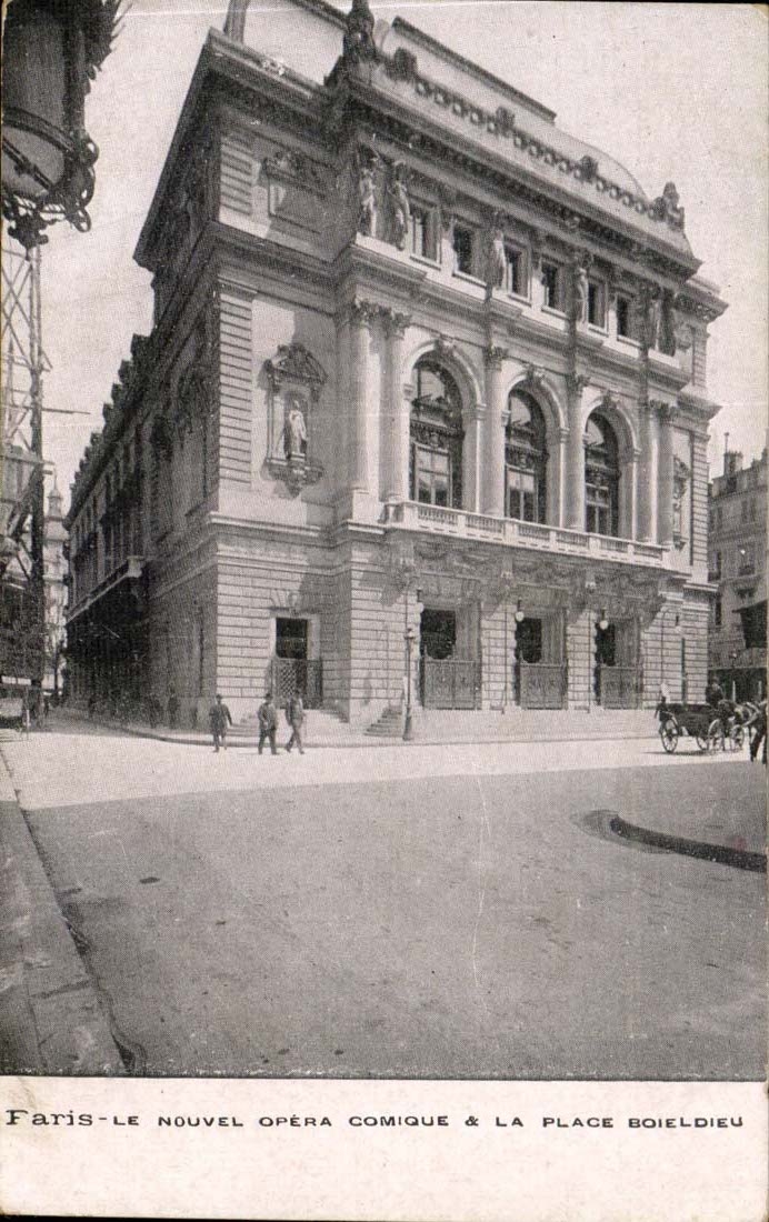 Paris CPA Le nouvel opera comique et la place Boieldieu