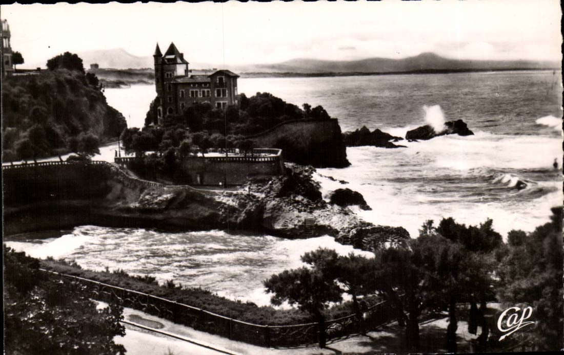 Biarritz - Villa Belza et Port Vieux — éditeur C.A.P. n°365