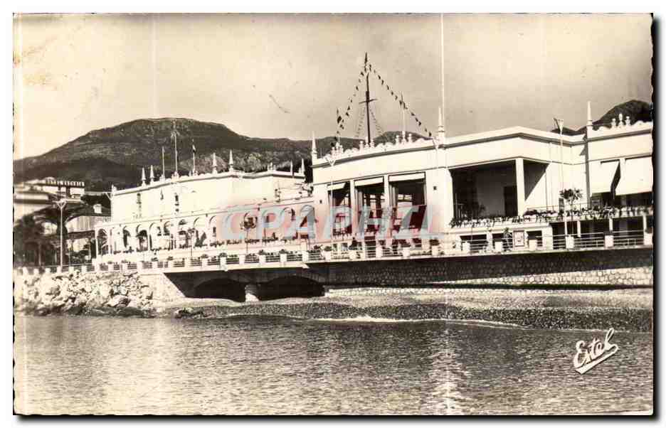 Menton CPA Les terrasses du casino au bord de la mer 