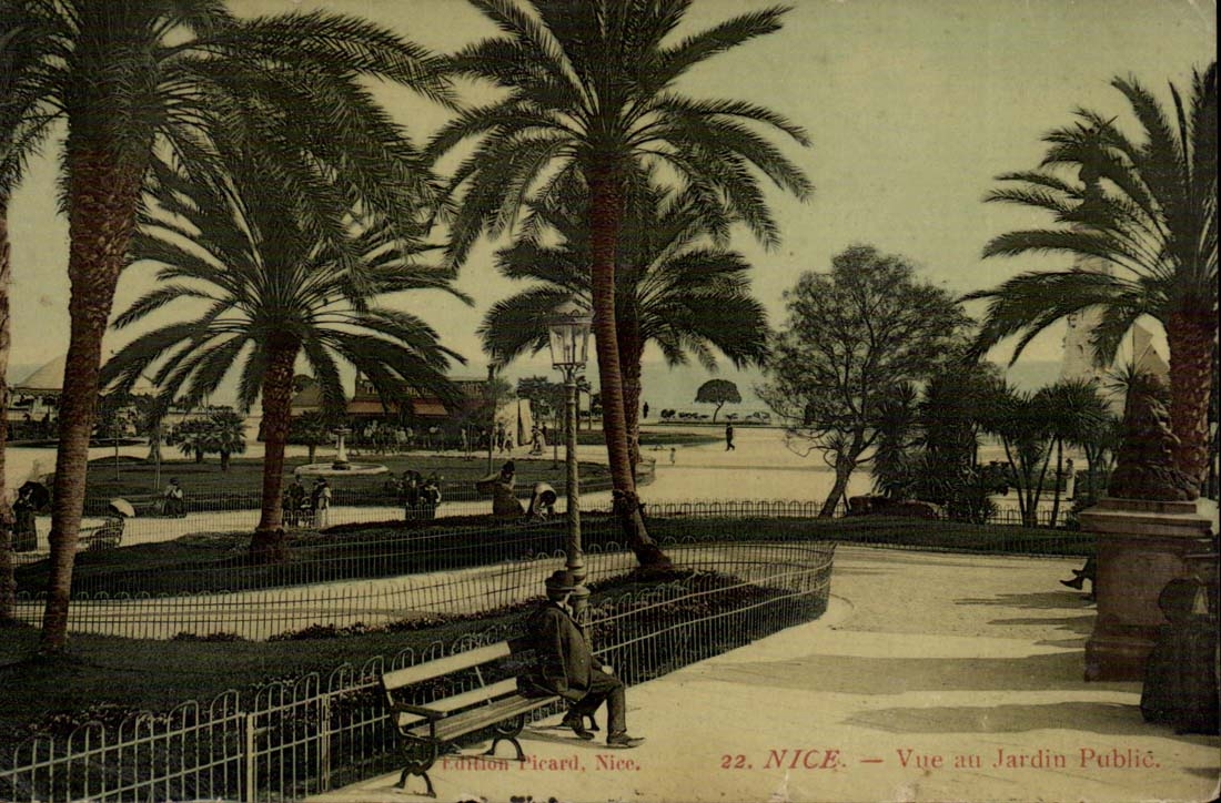 Nice CPA Vue au jardin public