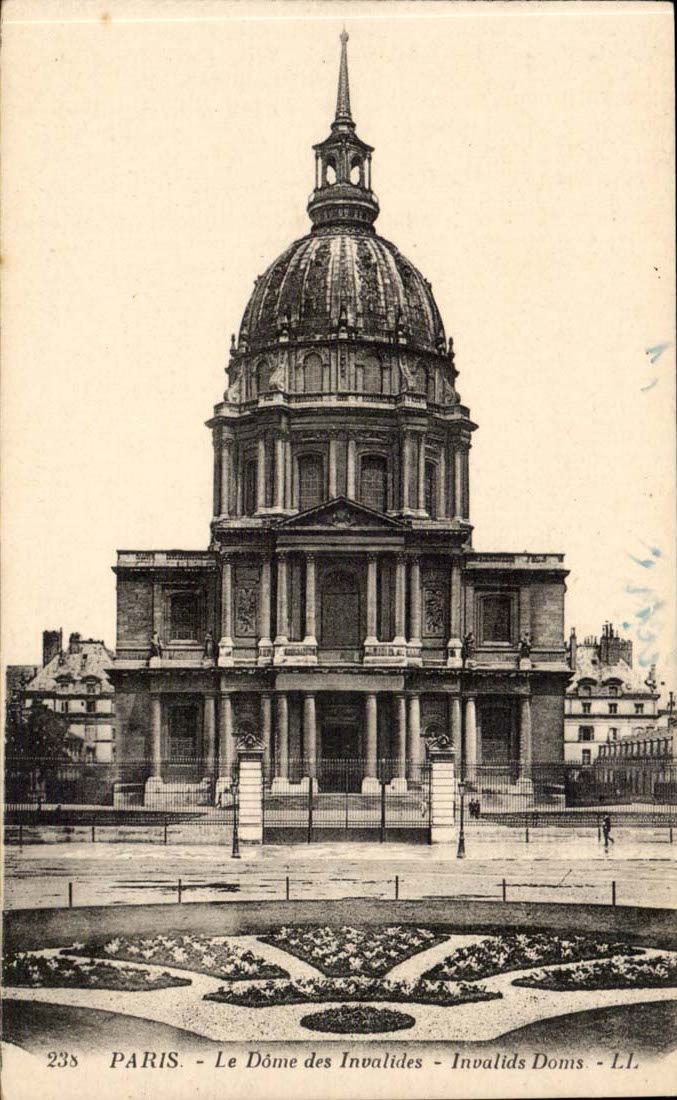 CPA Paris Le dome des Invalides 