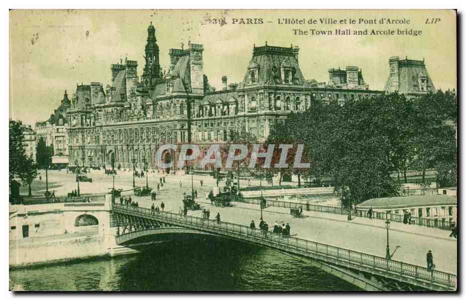 CPA Paris L'hotel de ville et le pont d'Arcole