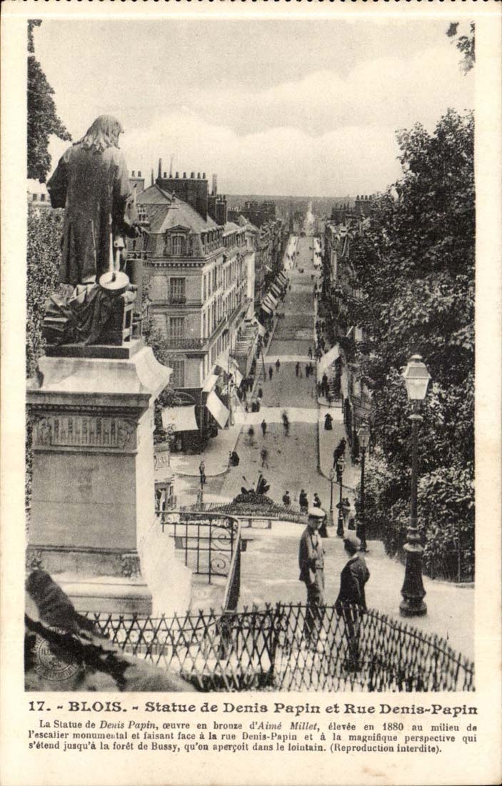 Blois CPA Statue de Denis Papin et rue Denis Papin
