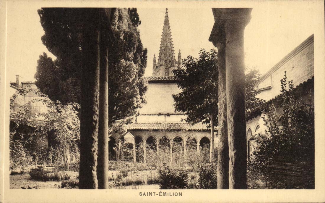 Saint EMilion CPA Le jardin des cloitres de la collegiale