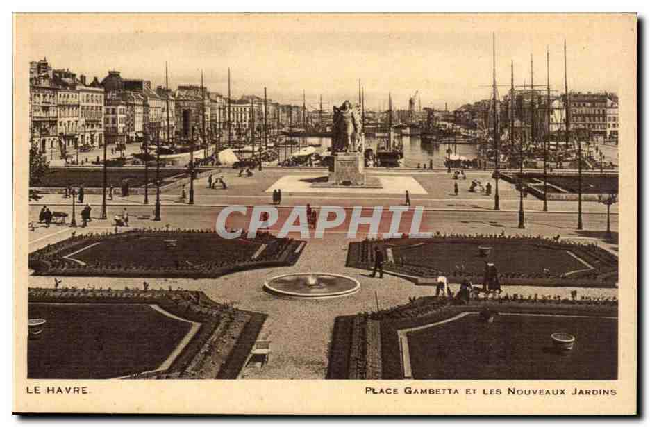 Le Havre CPA Place Gambetta et les nouveaux jardins