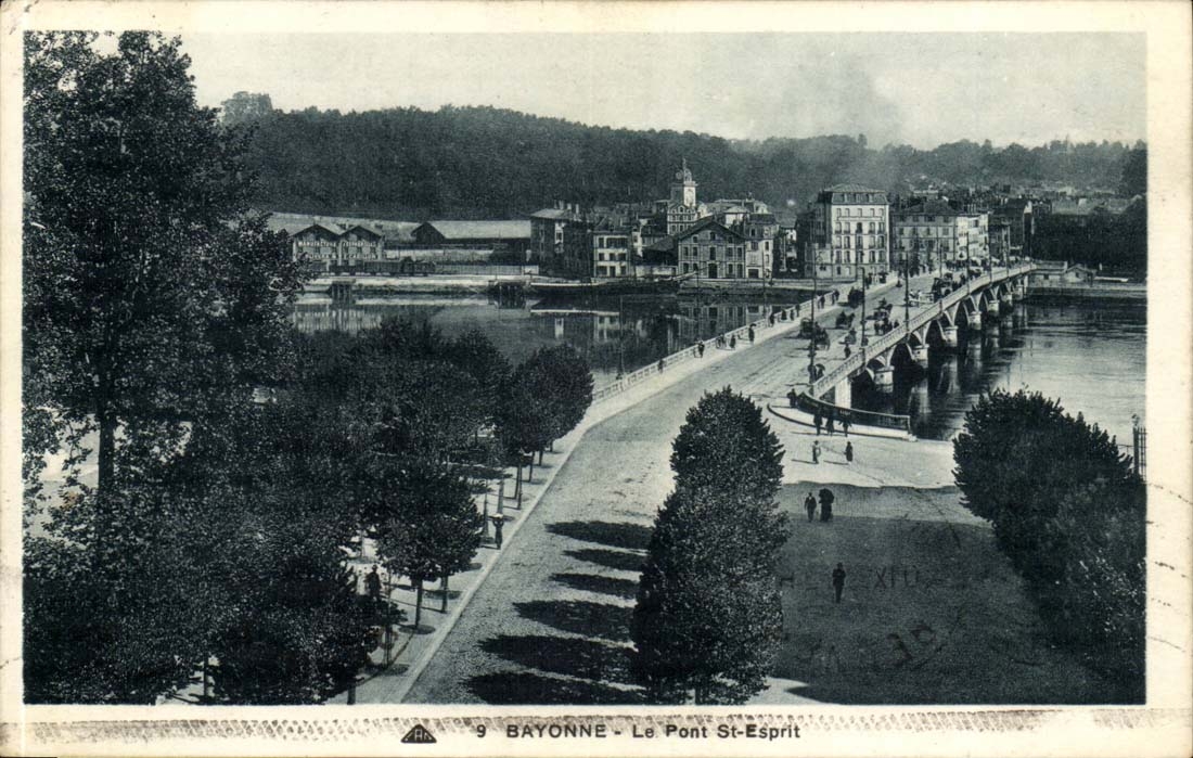 Bayonne - Le Pont St-Esprit — vue panoramique sur la Garonne — éditeur CH DES ARTS PHOTOGRAPHIQUES SCHILTIGHEIM, n°9