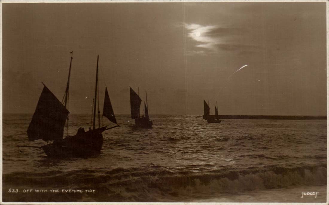 Bateaux à voile — Off with the Evening Tide — Judges' Ltd. Hastings