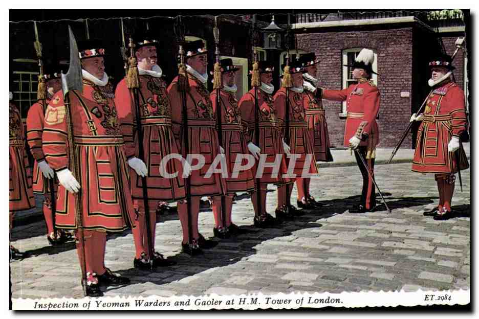 Grande Bretagne londres London CPA inspection of Yeoman Wardens and Gaoler at HM Tower of london (uniform uniformes)