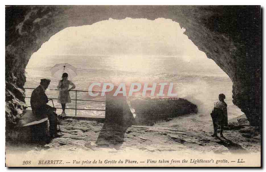 Biarritz CPA Vue prise de la grotte du phare 