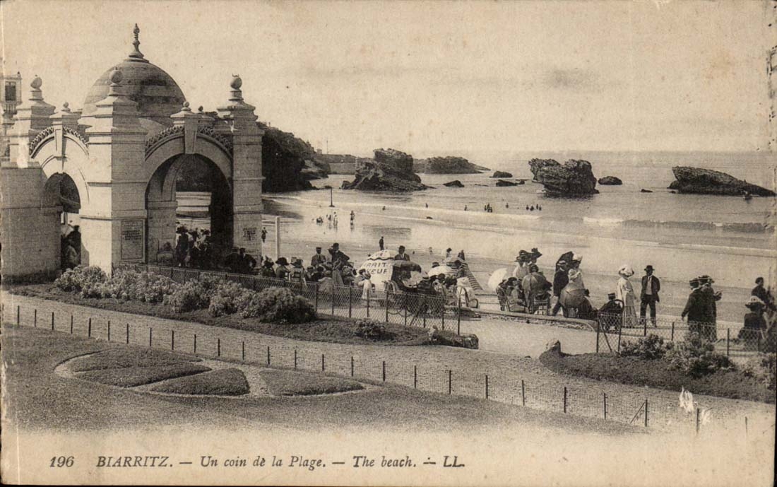 Biarritz — Un coin de la Plage — LL, n°196