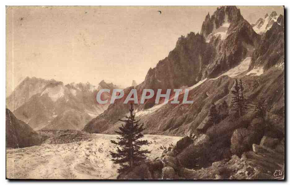 Chamonix CPA La mer de glace les aiguilles de Cahrmoz et les grandes Jorasses