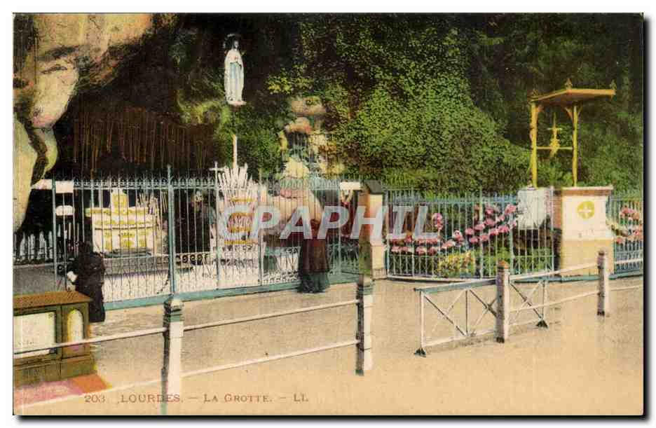 Lourdes CPA La grotte