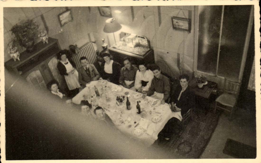 Repas de Noel chey Lenovan appre la guerre (oops) Carte photo