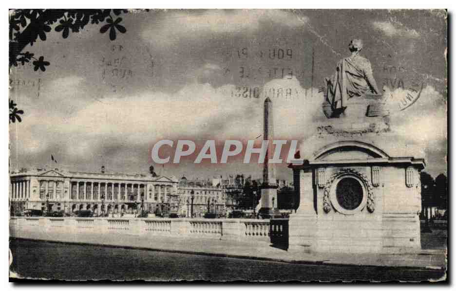 Paris CPA La place de la Concorde et l'obelisque de Louksor