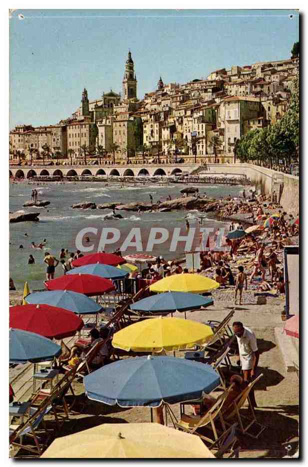 Menton CPM Vue generale et une partie de la plage