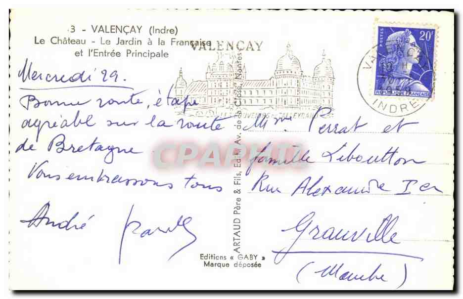 Château de Valençay — Le Jardin à la Française et l'Entrée Principale — Éditions Gaby — Reverso