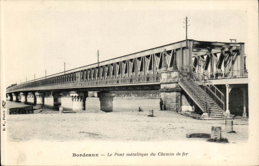 Bordeaux CPA Le pont metallique du chemin de fer