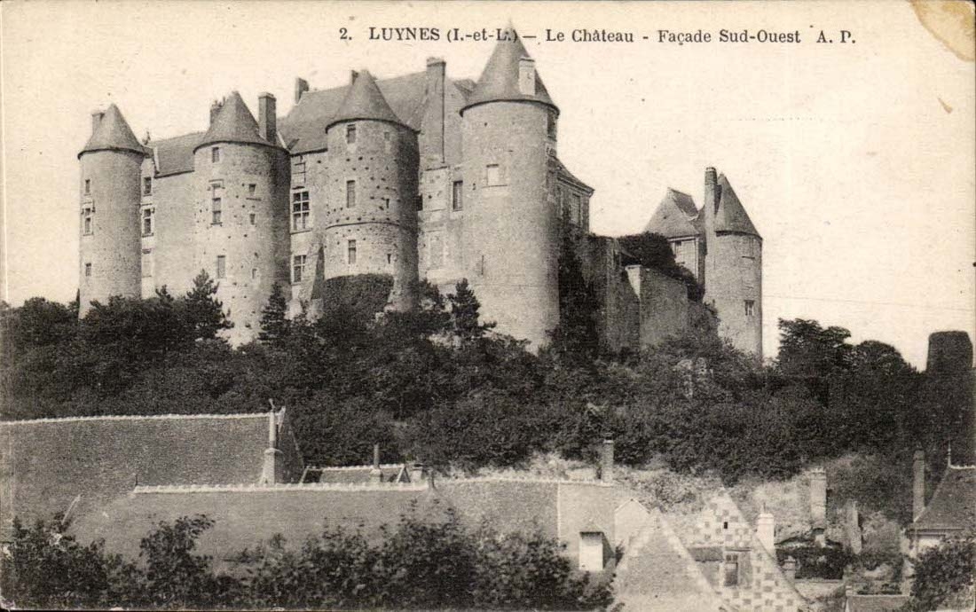 Luynes CPA Le chateau Facade Sud Ouest