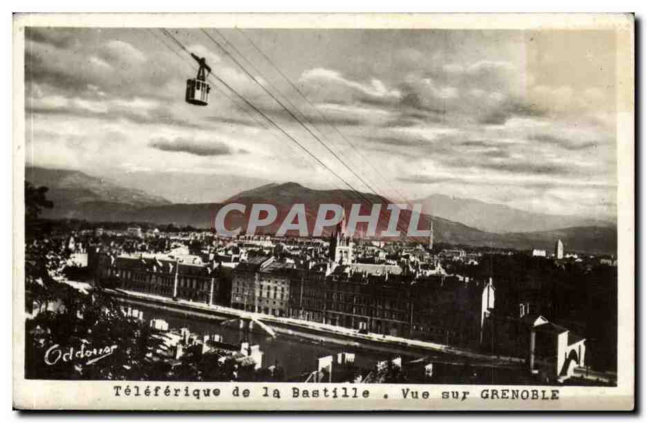 CPA TEleferique de la Bastille Vue sur Grenoble
