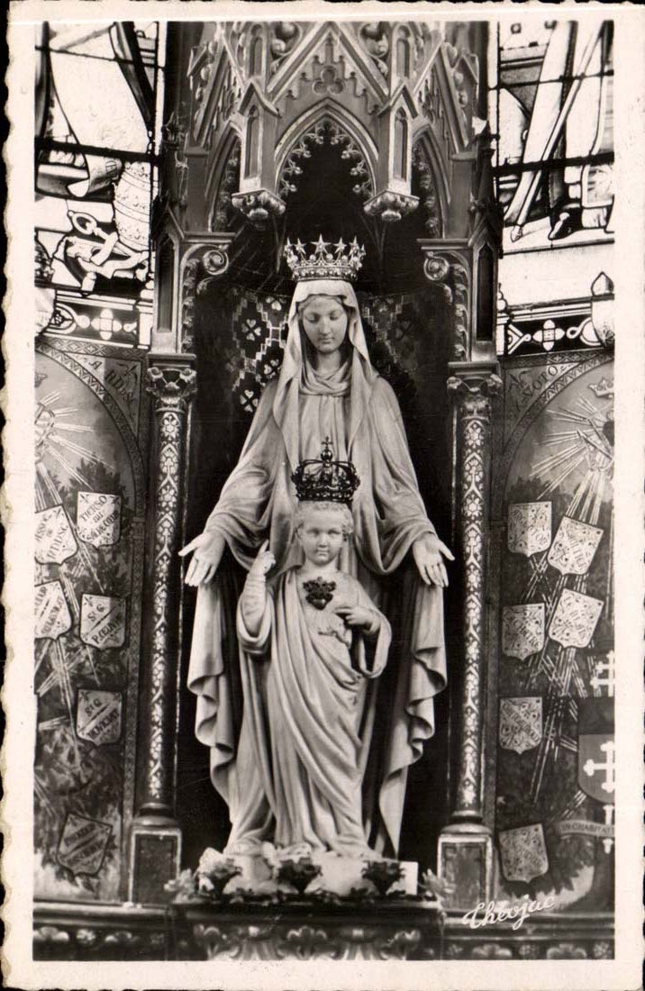 Basilique Noire-Dame du Sacré-Cœur — Statue de la Vierge à l'Enfant — Théojac
