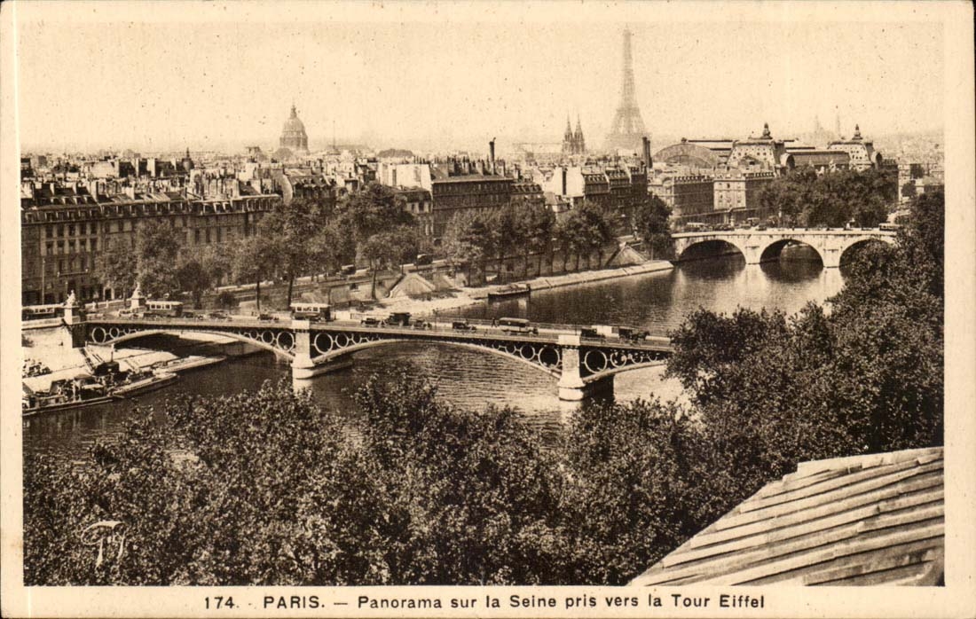 Paris CPA Panorama sur la Seine pris vers la Tour Eiffel