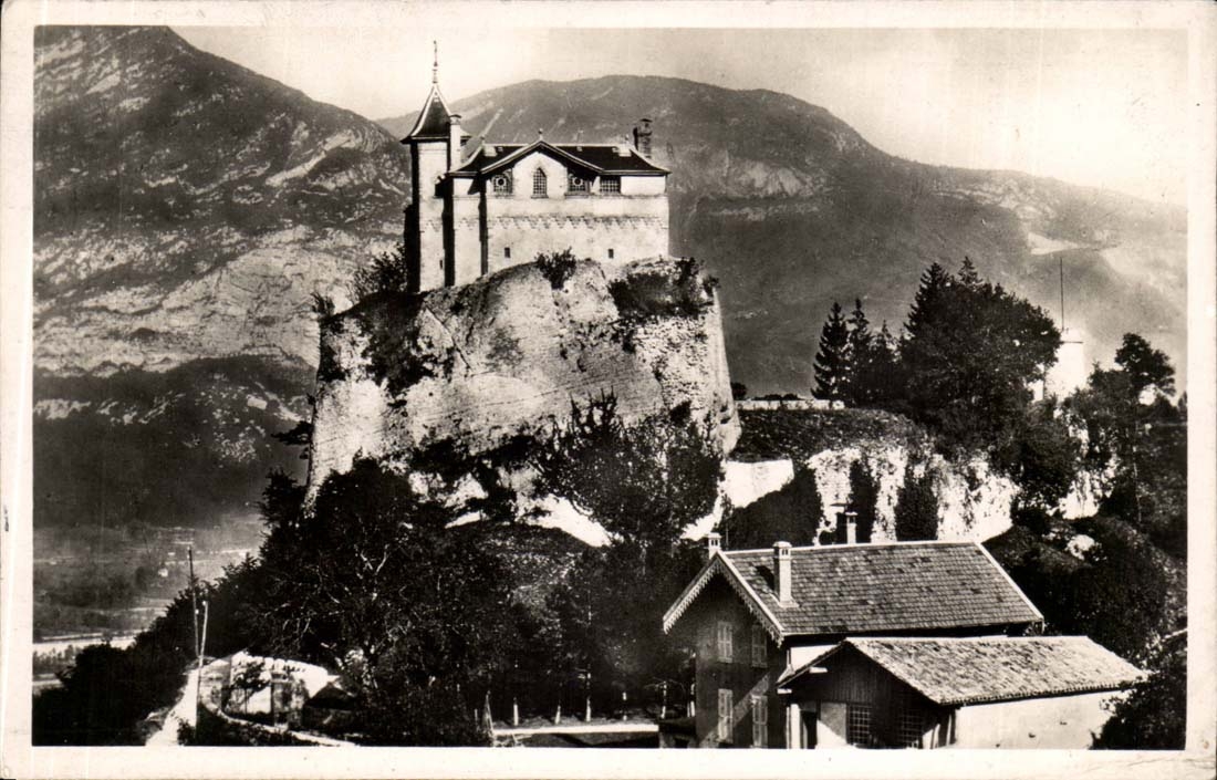 Sassenage - Le Petit Château des Côtes de Sassenage — éditeur CPAPHIL n°311