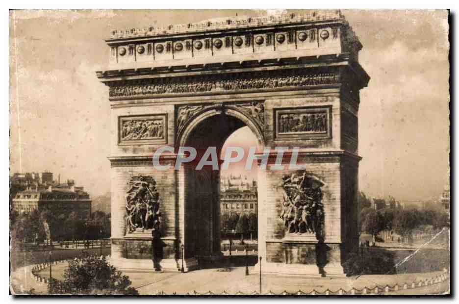 Paris 8 - L'Arc de Triomphe - CPA 
