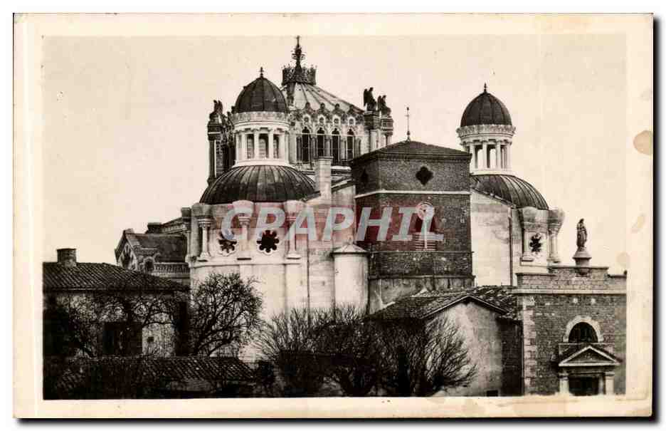 ARS (Ain) - La Basilique — cliché R. Villand, n° non visible