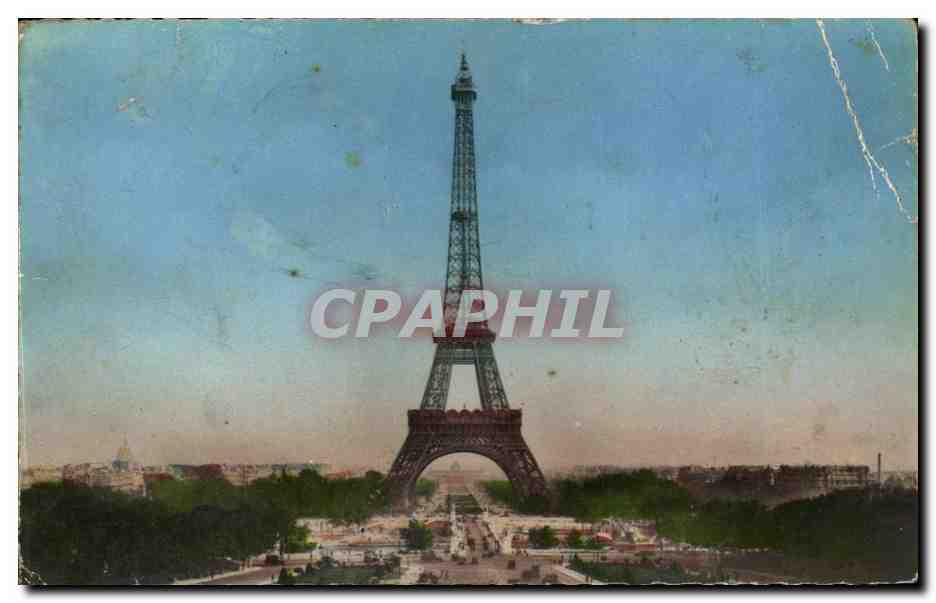 Paris - 7 - La Tour Eiffel - CPA 