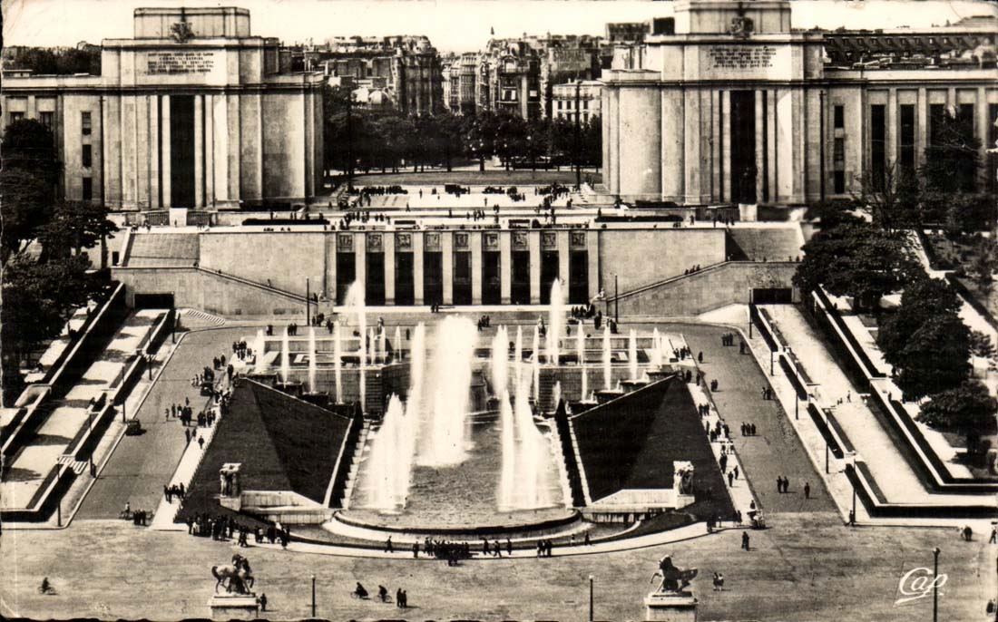 Paris 16 - Le Palais de Chaillot - Les Grandes Eaux - CPA 