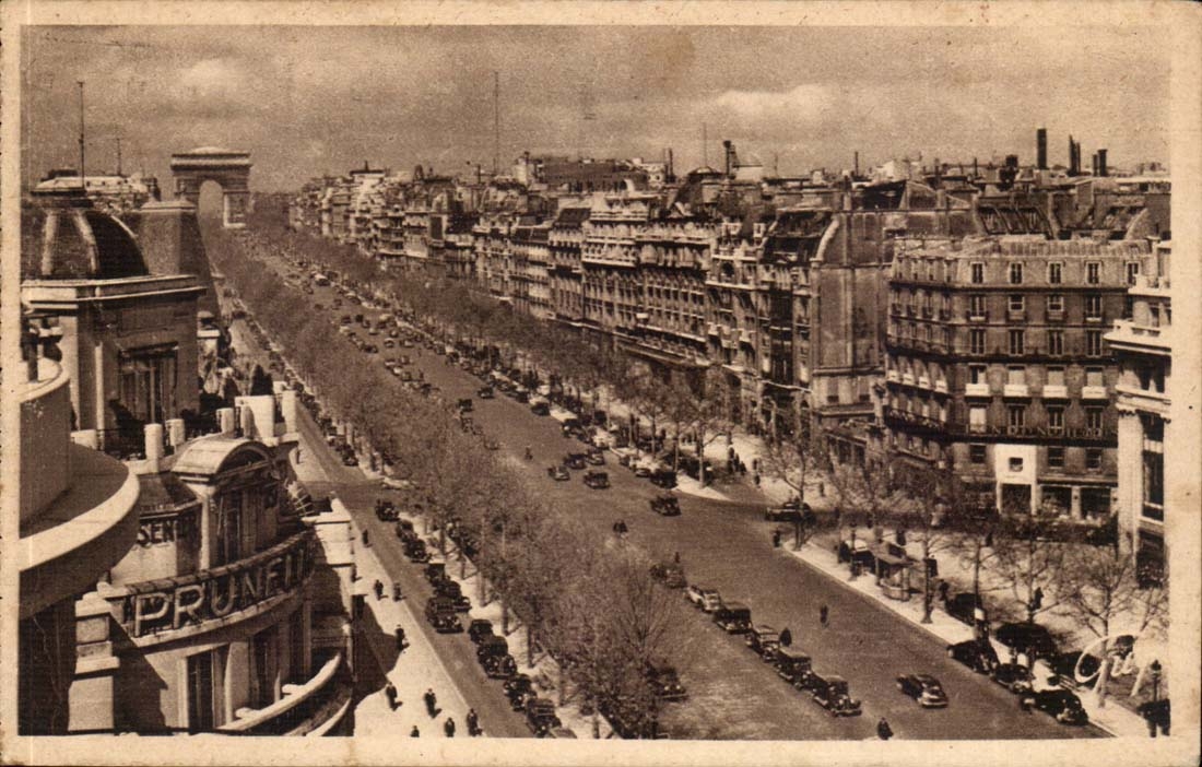 Paris - 8 - Avenue des Champs Elysees - CPA 