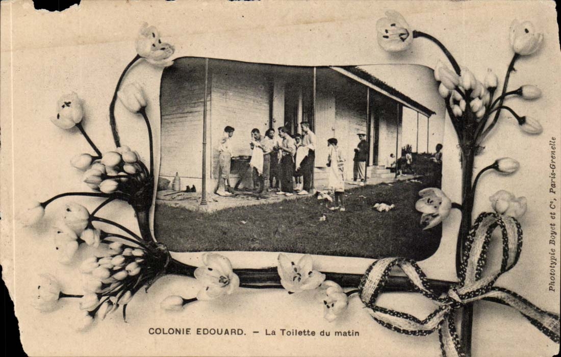 Fantaisie - Enfants - Colonie Edouard - la toilette du Matin fleurs CPA 